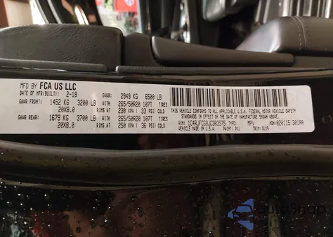 2018 Jeep Grand Cherokee Overland 4X4 from USA, damaged, VIN 1C4RJFCG8JC303575